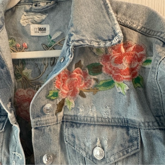 Blue jean jacked with pink Artistic Floral Design - Picture 4 of 11